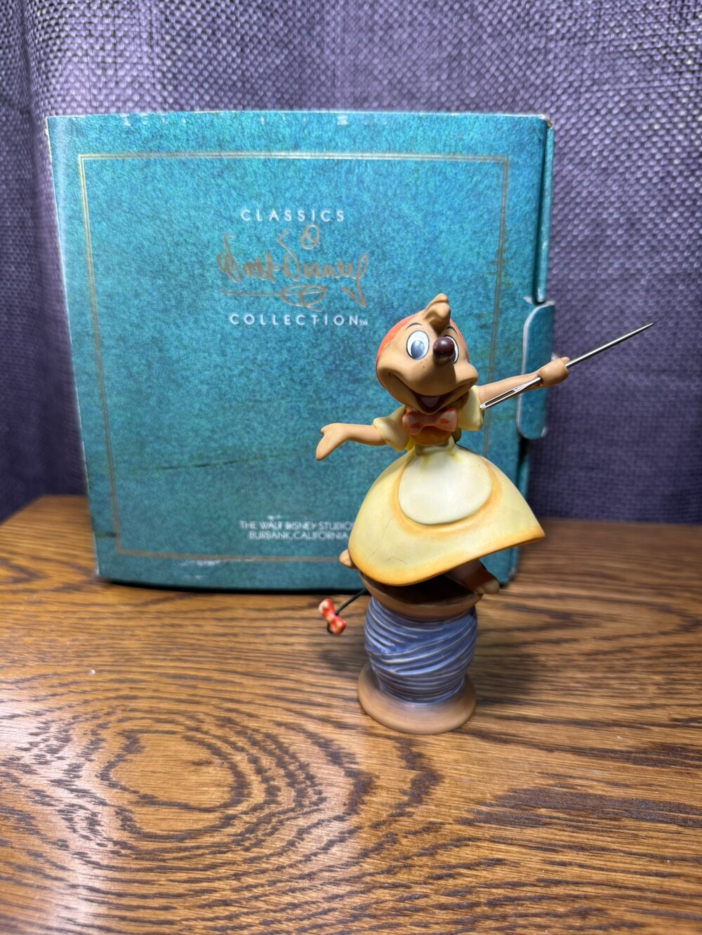 Cinderella "Hey, We Can Do It" - Needle Mouse